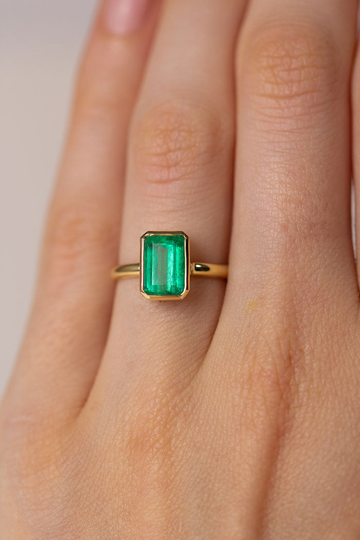 ANILLO ESMERALDA OCT XL – Maike Siegel - Main Image