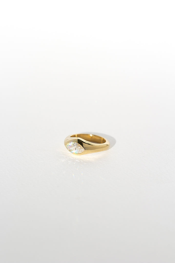ANILLO SELLO DIAMANTE MARQUESA
