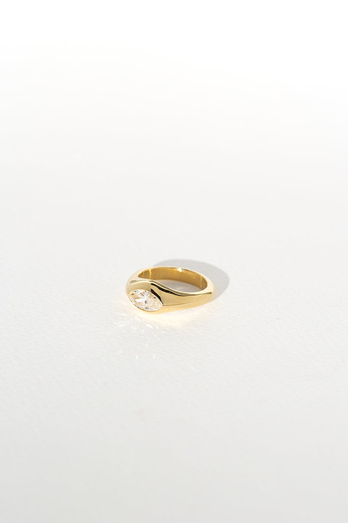 ANILLO SELLO DIAMANTE MARQUESA