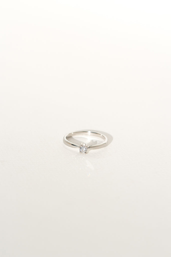 ANILLO DIAMANTE PUNTO DE LUZ PT