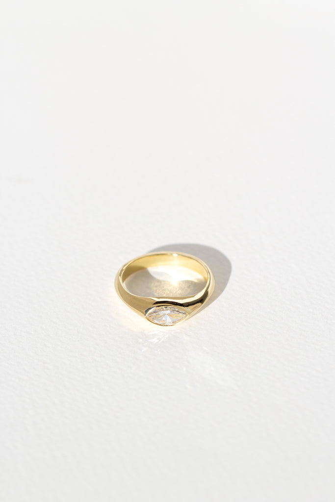 ANILLO SELLO DIAMANTE MARQUESA